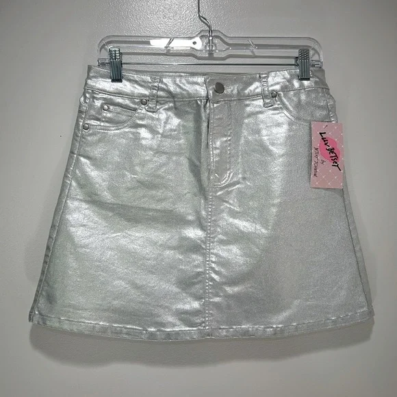 Luv Betsey Skirt 14/16 NWT – Weekend Casual Teen Style - Picture 2 of 11